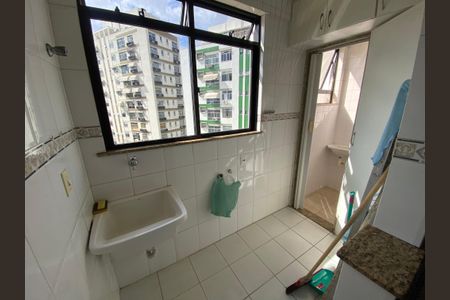 Apartamento à venda com 94m², 3 quartos e 2 vagas Apartamento à venda com 94m², 3 quartos e 2 vagasÁrea de Serviço
