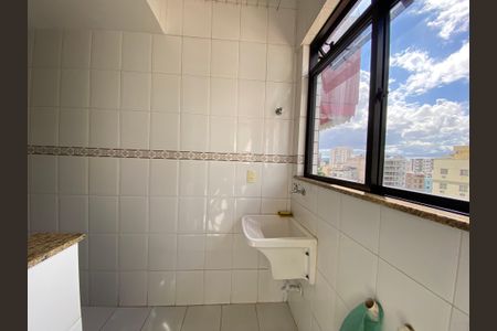 Apartamento à venda com 94m², 3 quartos e 2 vagas Apartamento à venda com 94m², 3 quartos e 2 vagasÁrea de Serviço