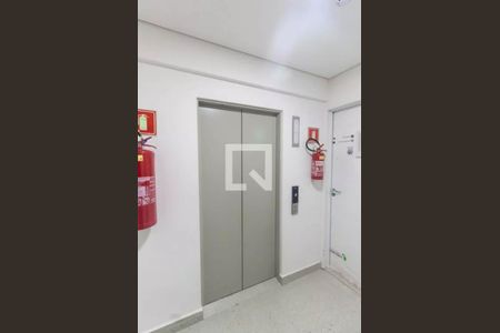 Apartamento à venda com 24m², 1 quarto e sem vaga Apartamento à venda com 24m², 1 quarto e sem vagaÁrea comum
