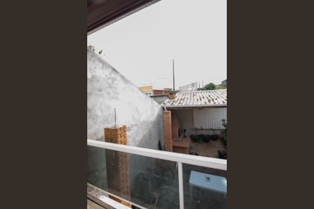 Casa à venda com 199m², 3 quartos e 4 vagas Casa à venda com 199m², 3 quartos e 4 vagasVista da Suíte 2