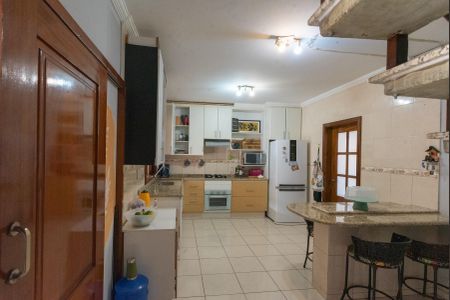 Casa à venda com 199m², 3 quartos e 4 vagas Casa à venda com 199m², 3 quartos e 4 vagasCozinha