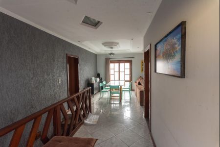 Casa à venda com 199m², 3 quartos e 4 vagas Casa à venda com 199m², 3 quartos e 4 vagasSala