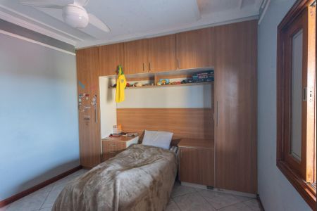 Casa à venda com 199m², 3 quartos e 4 vagas Casa à venda com 199m², 3 quartos e 4 vagasQuarto