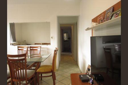 Apartamento à venda com 83m², 3 quartos e 1 vagaSala