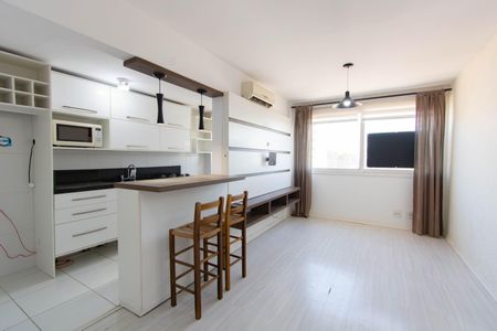 Apartamento à venda com 62m², 2 quartos e 1 vaga Apartamento à venda com 62m², 2 quartos e 1 vagaSala