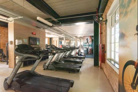 Apartamento à venda com 80m², 3 quartos e 2 vagas Apartamento à venda com 80m², 3 quartos e 2 vagasÁrea comum - Academia