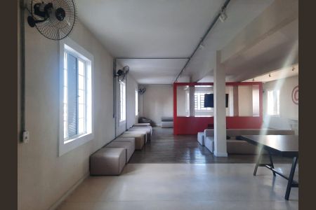 Apartamento à venda com 80m², 3 quartos e 2 vagas Apartamento à venda com 80m², 3 quartos e 2 vagasÁrea comum - Salão de festas