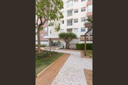 Apartamento à venda com 80m², 3 quartos e 2 vagas Apartamento à venda com 80m², 3 quartos e 2 vagasFachada do bloco