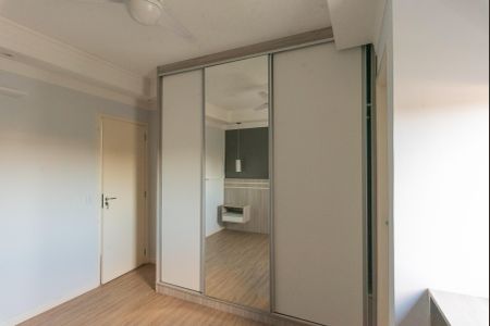 Apartamento à venda com 80m², 3 quartos e 2 vagas Apartamento à venda com 80m², 3 quartos e 2 vagasSuíte