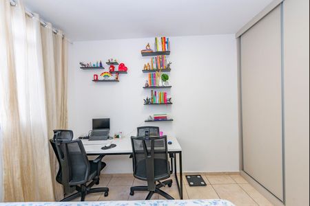 Apartamento à venda com 61m², 2 quartos e 1 vagaQuarto 