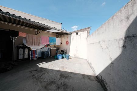 Casa à venda com 237m², 4 quartos e 1 vagaÁrea de Serviço