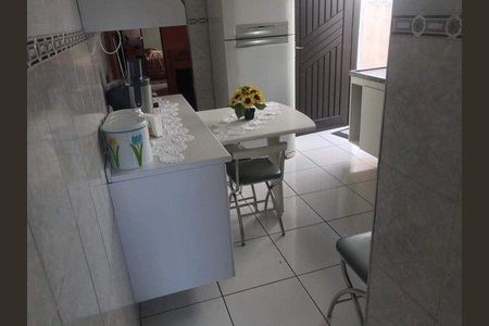 Casa à venda com 135m², 3 quartos e 2 vagas