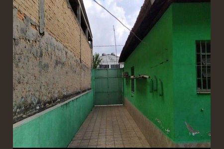 Casa à venda com 80m², 2 quartos e 1 vaga