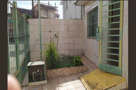 Casa à venda com 80m², 2 quartos e 1 vaga