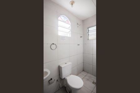 Apartamento para alugar com 45m², 2 quartos e sem vagaBanheiro