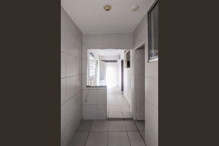 Apartamento para alugar com 45m², 2 quartos e sem vagaCozinha e Área de Serviço