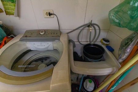 Casa de condomínio à venda com 92m², 2 quartos e 1 vagaÁrea de Serviço