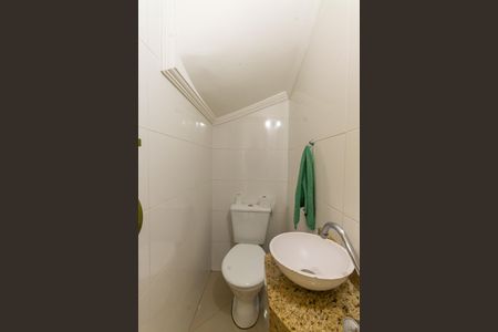 Casa de condomínio à venda com 92m², 2 quartos e 1 vagaBanheiro Social