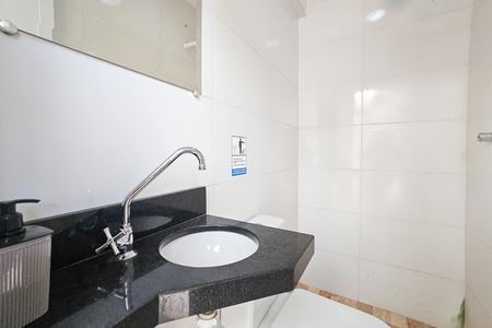 Apartamento para alugar com 350m², 4 quartos e 4 vagas Apartamento para alugar com 350m², 4 quartos e 4 vagasBanheiro