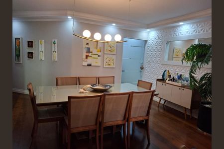 Apartamento à venda com 160m², 4 quartos e 2 vagas