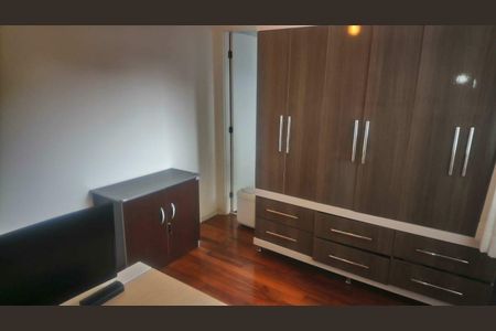 Apartamento à venda com 155m², 4 quartos e 3 vagas