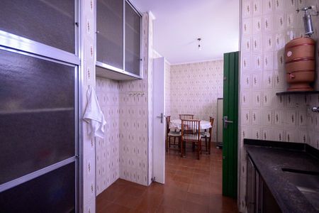 Casa à venda com 152m², 3 quartos e 4 vagas Casa à venda com 152m², 3 quartos e 4 vagasCozinha
