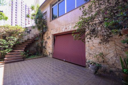 Casa à venda com 152m², 3 quartos e 4 vagas Casa à venda com 152m², 3 quartos e 4 vagasHall de Entrada