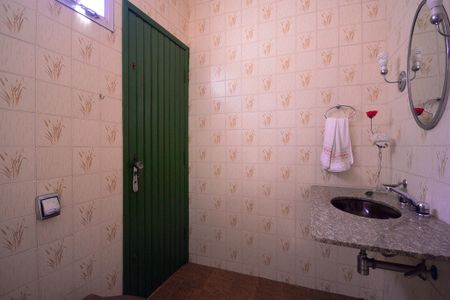 Casa à venda com 152m², 3 quartos e 4 vagas Casa à venda com 152m², 3 quartos e 4 vagasLavabo