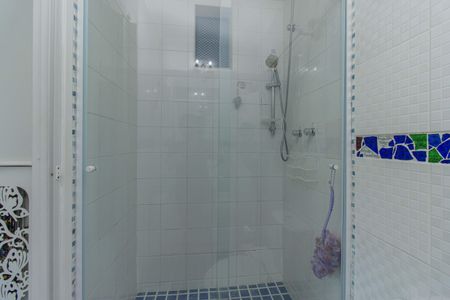 Apartamento à venda com 87m², 3 quartos e 2 vagas Apartamento à venda com 87m², 3 quartos e 2 vagasBanheiro da Suíte