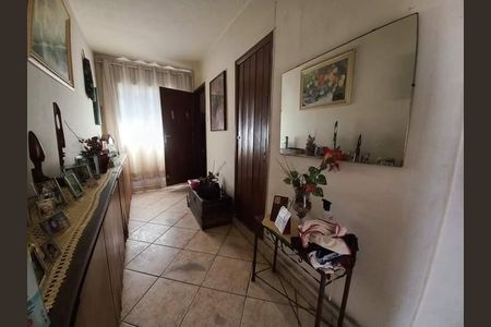 Casa à venda com 270m², 3 quartos e 2 vagas