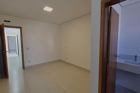 Casa à venda com 207m², 3 quartos e 4 vagas