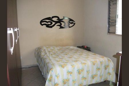 Casa à venda com 75m², 2 quartos e 2 vagas