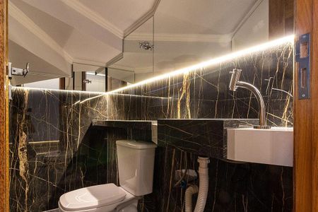 Casa à venda com 170m², 3 quartos e 4 vagas