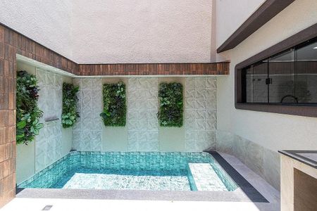 Casa à venda com 170m², 3 quartos e 4 vagas