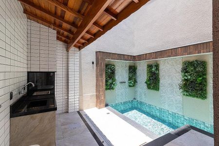 Casa à venda com 170m², 3 quartos e 4 vagas