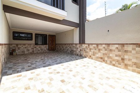 Casa à venda com 170m², 3 quartos e 4 vagas