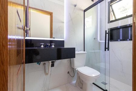 Casa à venda com 170m², 3 quartos e 4 vagas
