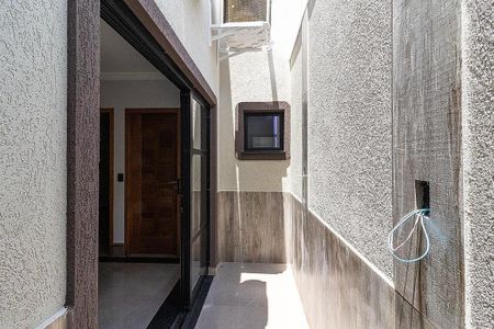 Casa à venda com 170m², 3 quartos e 4 vagas