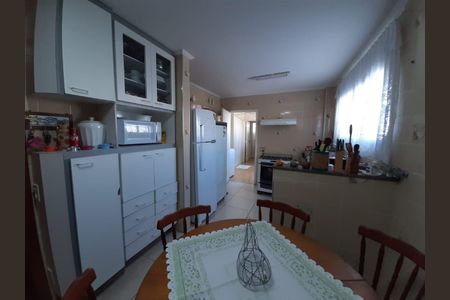 Apartamento à venda com 157m², 4 quartos e sem vaga