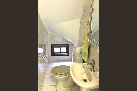Casa à venda com 155m², 3 quartos e 4 vagas