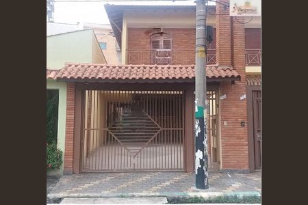 Casa à venda com 200m², 4 quartos e 2 vagas