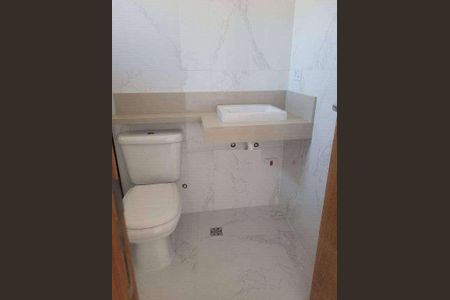 Casa à venda com 195m², 3 quartos e 3 vagas