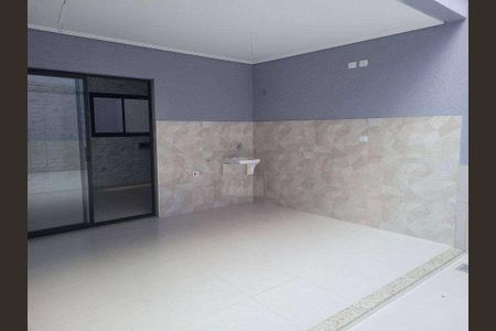 Casa à venda com 195m², 3 quartos e 3 vagas