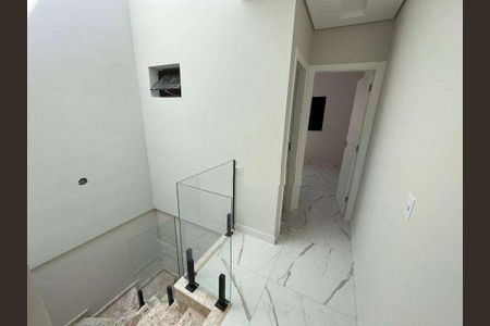 Casa à venda com 140m², 3 quartos e 3 vagas