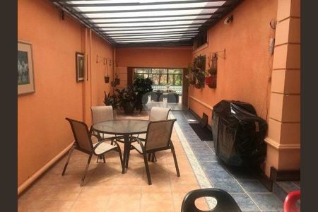 Casa à venda com 790m², 5 quartos e 4 vagas