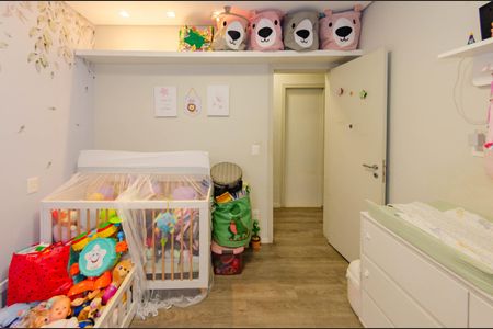 Apartamento à venda com 110m², 3 quartos e 1 vaga Apartamento à venda com 110m², 3 quartos e 1 vagaQuarto 2