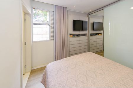 Apartamento à venda com 110m², 3 quartos e 1 vaga Apartamento à venda com 110m², 3 quartos e 1 vagaSuíte