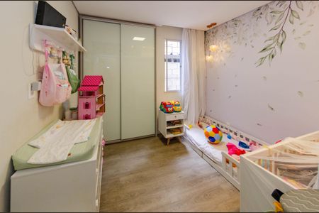 Apartamento à venda com 110m², 3 quartos e 1 vaga Apartamento à venda com 110m², 3 quartos e 1 vagaQuarto 2