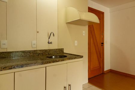 Apartamento à venda com 46m², 1 quarto e 1 vaga Apartamento à venda com 46m², 1 quarto e 1 vagaCozinha