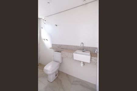 Apartamento à venda com 78m², 3 quartos e 2 vagasBanheiro social